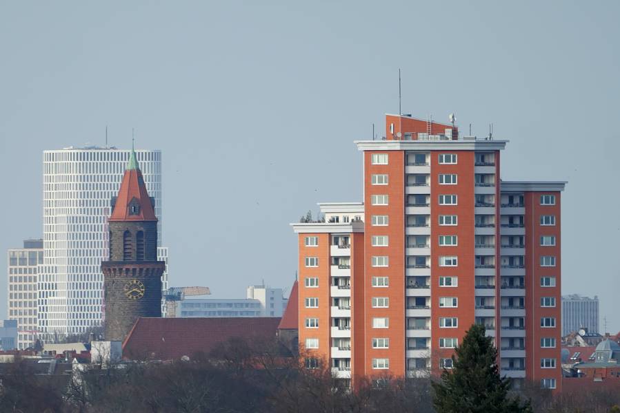 kirchturm.lukas.p1045657.jpg