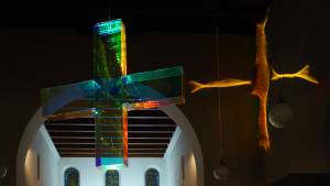 lichtkreuz.mater.dolorosa.cyan.reflex.gelb.jpg