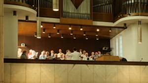 choralscholatreffen.st.bernhard.pfingsten.2019.orgelempore.c.jpg