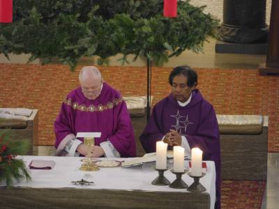 pfarrer.schmidt.80.geburtstag.altar.schmidt.punayar.jpg